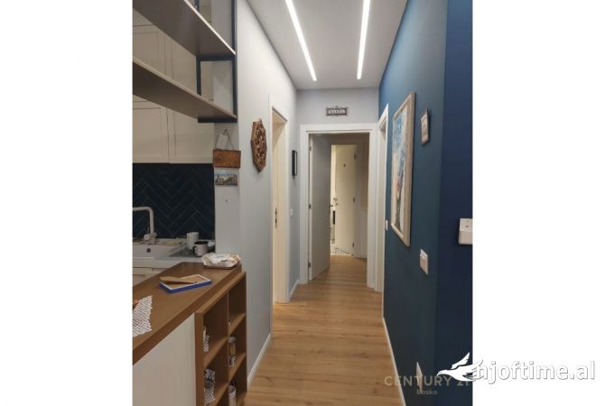 Shtepi me qera Apartament ne Tirane, 2+1, Mobilimi E mobiluar, Pagesa 750  Euro.