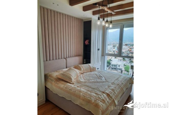 Shtepi me qera Apartament ne Tirane, 2+1, Mobilimi E mobiluar, Pagesa 750  Euro.
