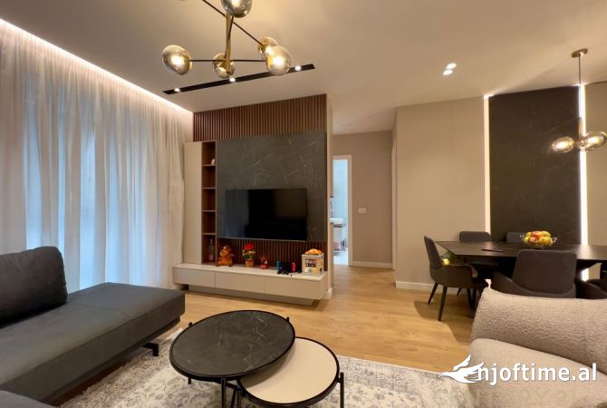 Shtepi ne shitje 2+1 ne Tirane - 210,000 Euro