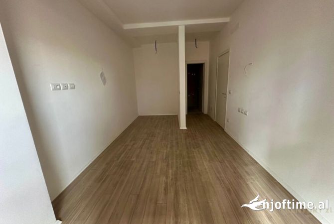 Shtepi ne shitje 2+1 ne Tirane - 270,000 Euro