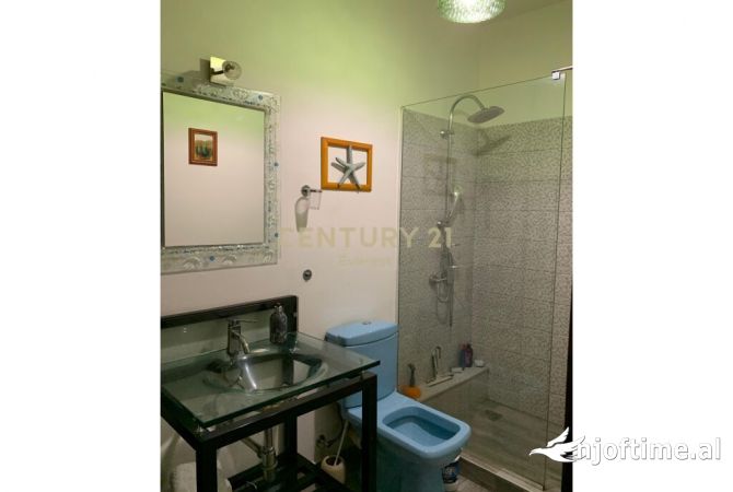 Shtepi me qera Apartament ne Tirane, 1+1, Mobilimi E mobiluar, Pagesa 500  Euro.