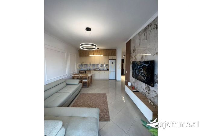 Shtepi ne shitje 2+1 ne Tirane - 143,000 Euro
