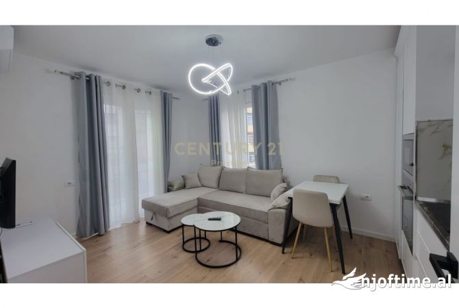Shtepi me qera 2+1 ne Tirane - 700 Euro