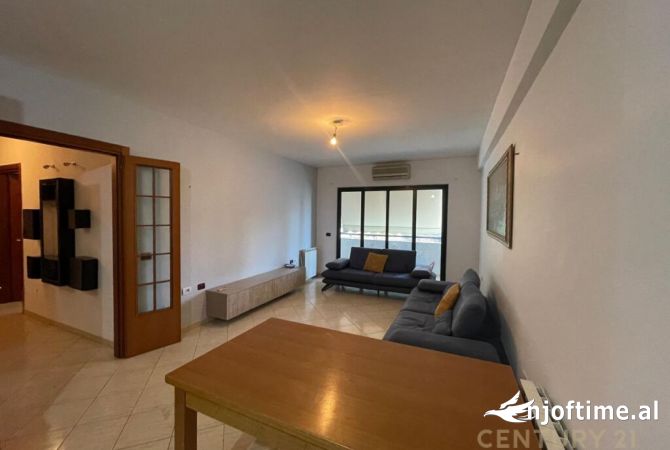 Casa in affitto 2+1 a Tirana - 800 Euro