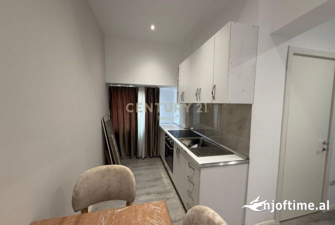 Shtepi me qera 1+1 ne Tirane - 450 Euro