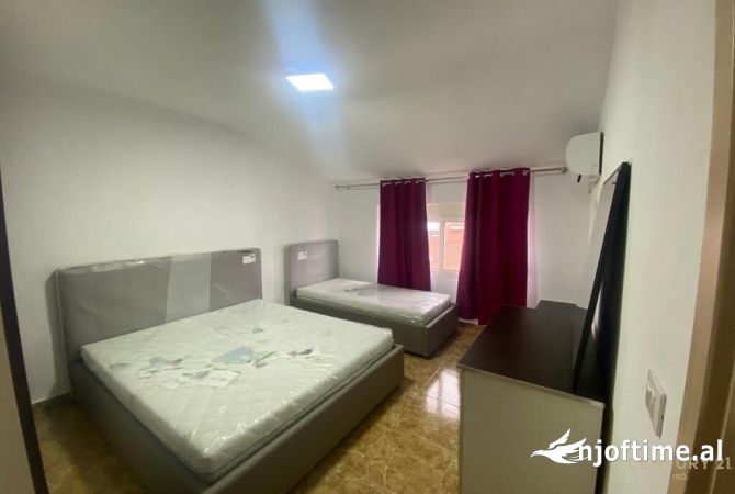 Shtepi ne shitje 1+1 ne Tirane - 160,000 Euro