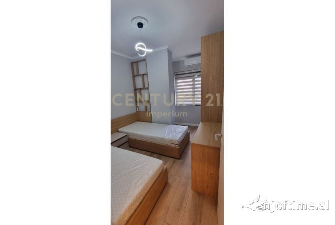 Shtepi me qera Apartament ne Tirane, 2+1, Mobilimi E mobiluar, Pagesa 600  Euro.