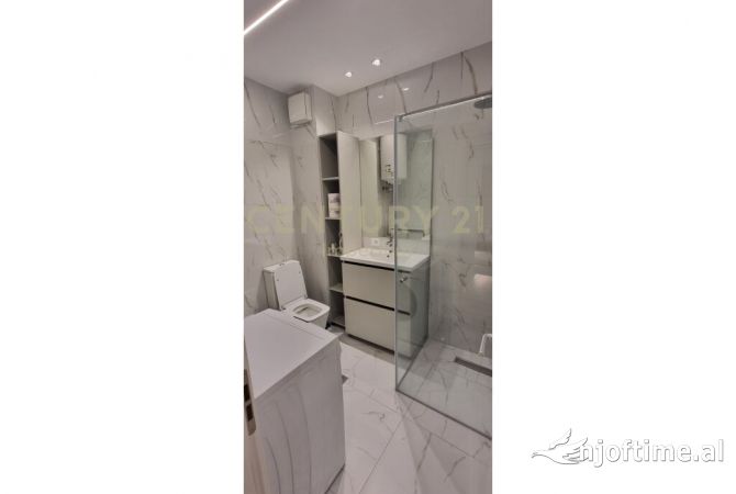 Shtepi me qera Apartament ne Tirane, 2+1, Mobilimi E mobiluar, Pagesa 600  Euro.