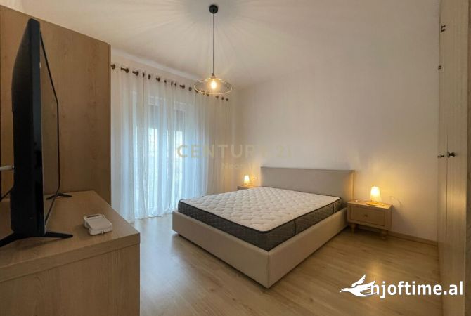 Shtepi me qera Apartament ne Tirane, 1+1, Mobilimi E mobiluar, Pagesa 800  Euro.