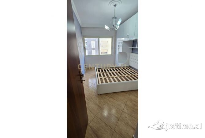 Shtepi ne shitje 1+1 ne Tirane - 135,000 Euro