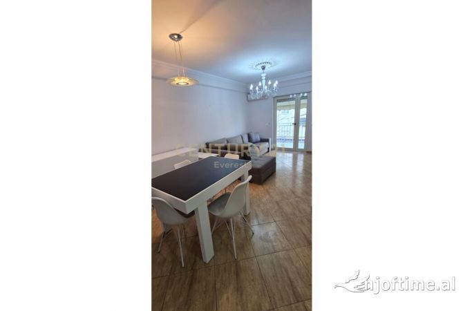 Shtepi ne shitje 1+1 ne Tirane - 135,000 Euro