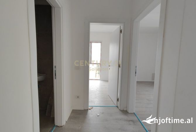 Shtepi ne shitje 2+1 ne Tirane - 105,000 Euro
