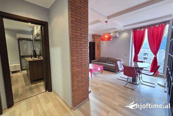 Shtepi me qera Apartament ne Tirane, 2+1, Mobilimi E mobiluar, Pagesa 850  Euro.