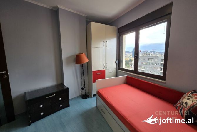 Shtepi me qera Apartament ne Tirane, 2+1, Mobilimi E mobiluar, Pagesa 850  Euro.
