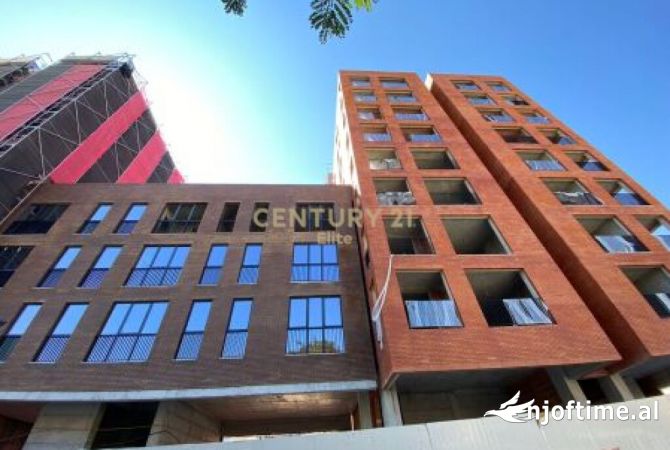 Shtepi ne shitje Apartament ne Tirane, 1+1, Mobilimi Bosh, pa mobiluar, Pagesa 108,000  Euro.