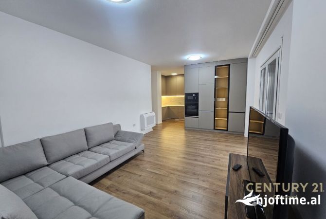 Shtepi me qera 2+1 ne Tirane - 850 Euro