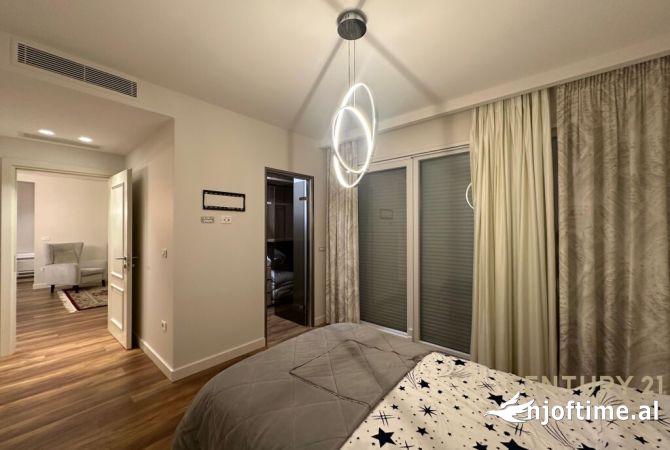Shtepi me qera Apartament ne Tirane, 2+1, Mobilimi E mobiluar, Pagesa 2,100  Euro.
