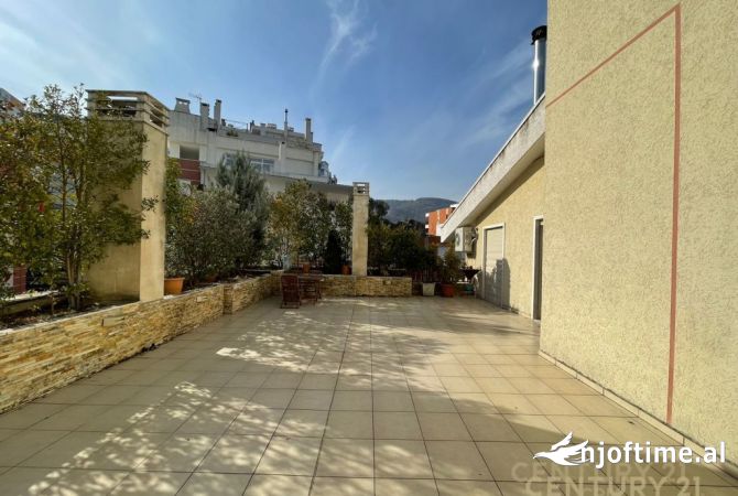 Shtepi me qera Apartament ne Tirane, 2+1, Mobilimi E mobiluar, Pagesa 600  Euro.