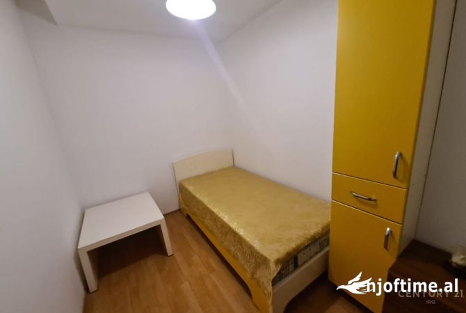 Shtepi me qera Apartament ne Tirane, 1+1, Mobilimi E mobiluar, Pagesa 500  Euro.
