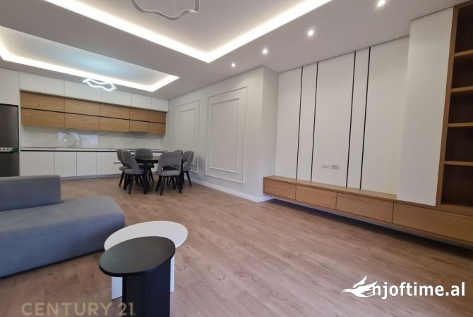 Shtepi me qera Apartament ne Tirane, 1+1, Mobilimi E mobiluar, Pagesa 700  Euro.