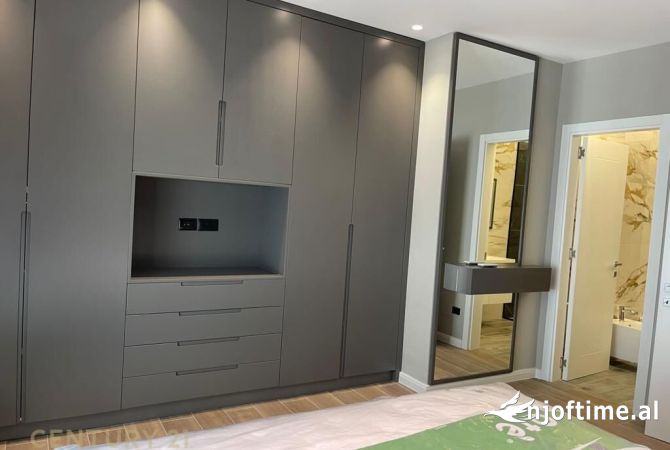 Shtepi me qera Apartament ne Tirane, 2+1, Mobilimi E mobiluar, Pagesa 1,550  Euro.
