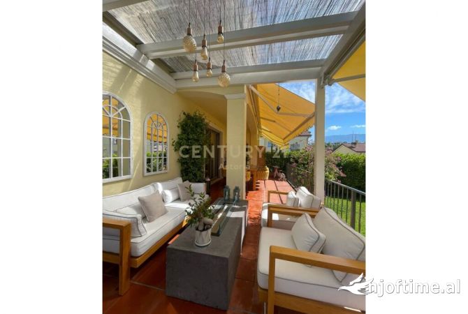 Shtepi ne shitje 2+1 ne Tirane - 530,000 Euro