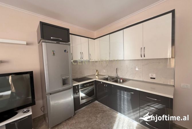 Shtepi me qera 1+1 ne Tirane - 500 Euro