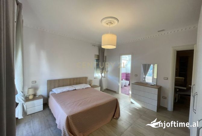 Shtepi ne shitje Apartament ne Durres, 2+1, Mobilimi E mobiluar, Pagesa 120,000  Euro.