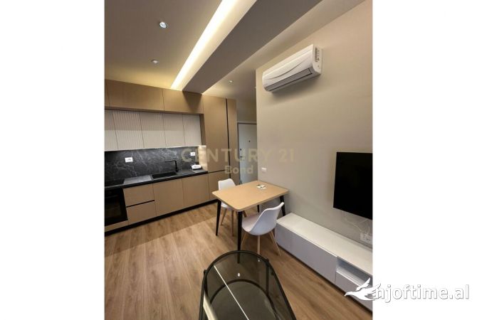 Shtepi ne shitje Apartament ne Tirane, 1+1, Mobilimi E mobiluar, Pagesa 100,000  Euro.
