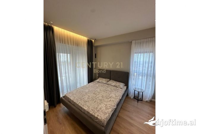 Shtepi ne shitje Apartament ne Tirane, 1+1, Mobilimi E mobiluar, Pagesa 100,000  Euro.