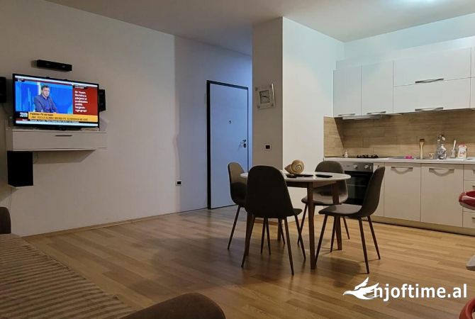 Shtepi me qera 1+1 ne Tirane - 497 Euro