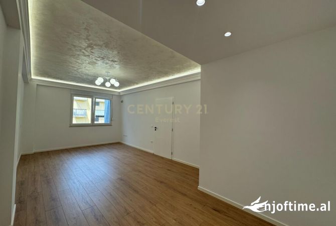 Shtepi ne shitje 2+1 ne Tirane - 210,000 Euro