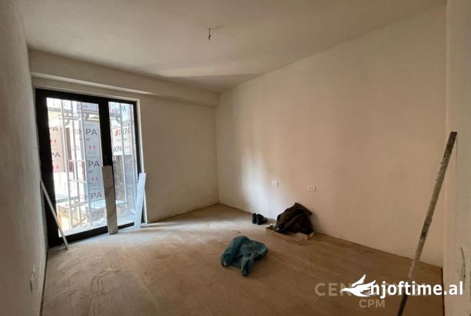 Shtepi ne shitje 2+1 ne Tirane - 122,000 Euro