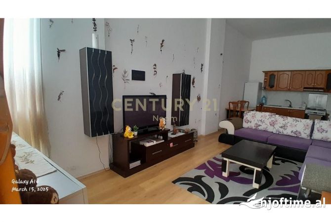 Shitet apartament 1+1 ne Fresk!
