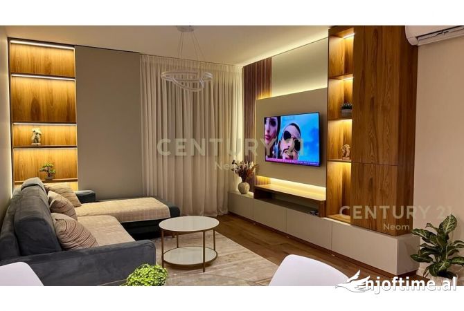 Shtepi me qera Apartament ne Tirane, 2+1, Mobilimi E mobiluar, Pagesa 700  Euro.