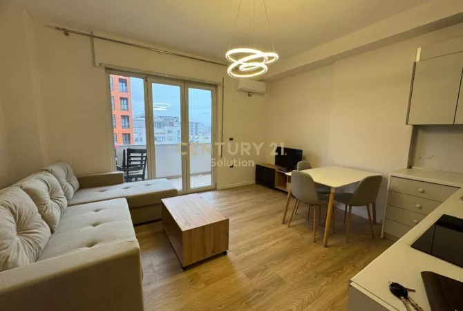 Shtepi me qera 1+1 ne Tirane - 650 Euro
