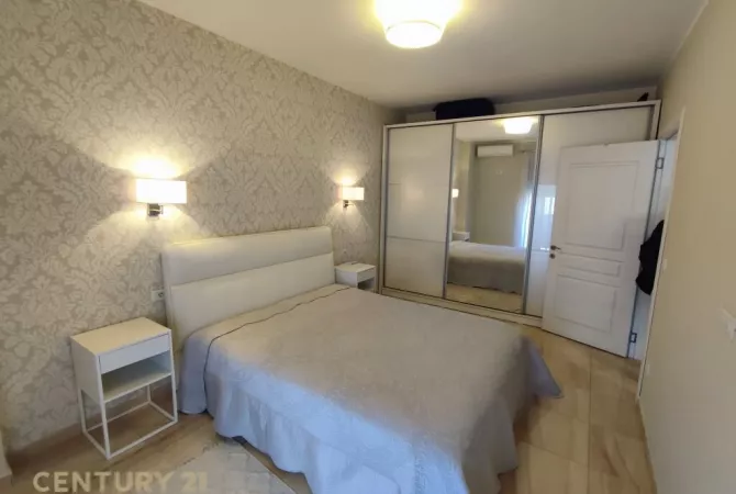 Shtepi me qera 1+1 ne Tirane - 700 Euro