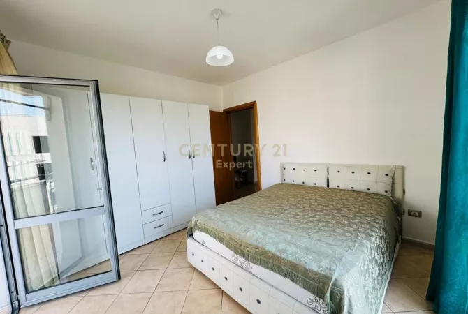 Shtepi me qera Apartament ne Tirane, 2+1, Mobilimi E mobiluar, Pagesa 600  Euro.