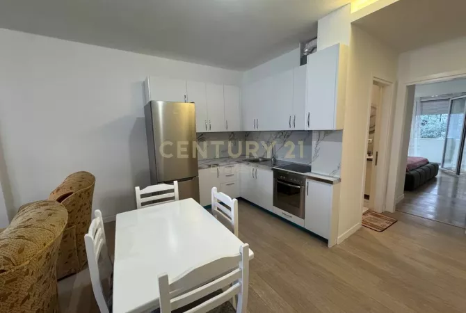Shtepi me qera 1+1 ne Tirane - 650 Euro