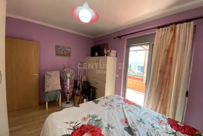 Shtepi ne shitje Apartament ne Tirane, 1+1, Mobilimi E mobiluar, Pagesa 95,000  Euro.