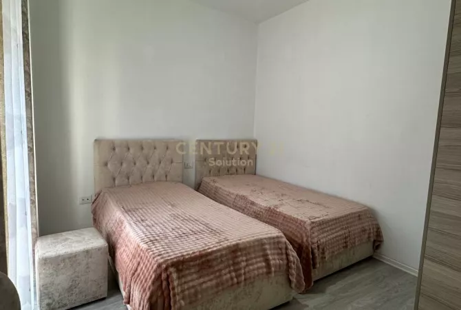 Shtepi me qera Apartament ne Tirane, 2+1, Mobilimi E mobiluar, Pagesa 570  Euro.