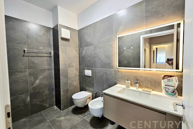 Shtepi me qera Apartament ne Tirane, 1+1, Mobilimi E mobiluar, Pagesa 800  Euro.