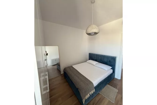 Shtepi me qera Apartament ne Tirane, 1+1, Mobilimi E mobiluar, Pagesa 650  Euro.