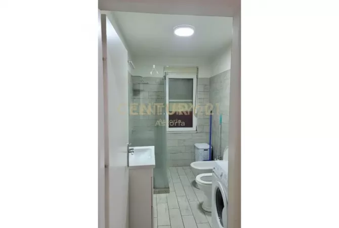 Shtepi me qera Apartament ne Tirane, 1+1, Mobilimi E mobiluar, Pagesa 500  Euro.