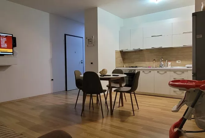Shtepi me qera 1+1 ne Tirane - 499 Euro