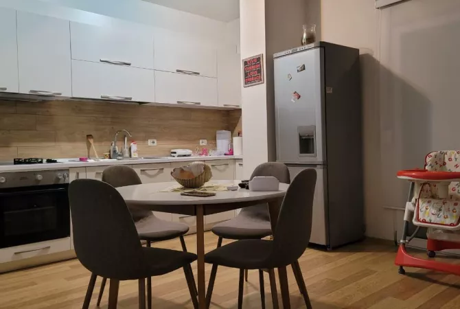 Shtepi me qera 1+1 ne Tirane - 499 Euro