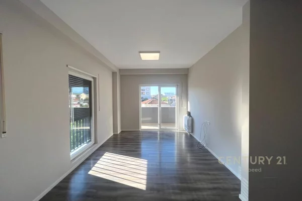 Shtepi ne shitje 2+1 ne Tirane - 210,000 Euro