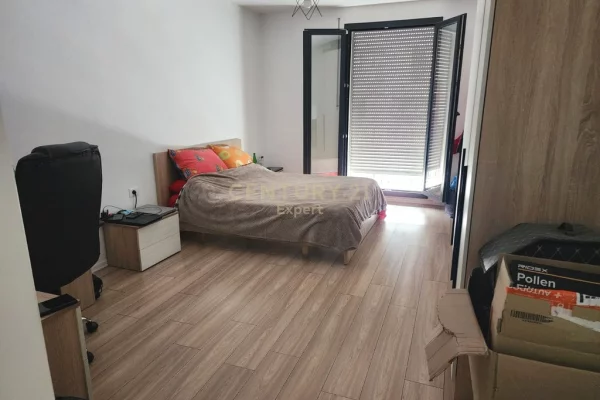 Shtepi ne shitje 2+1 ne Tirane - 225,000 Euro