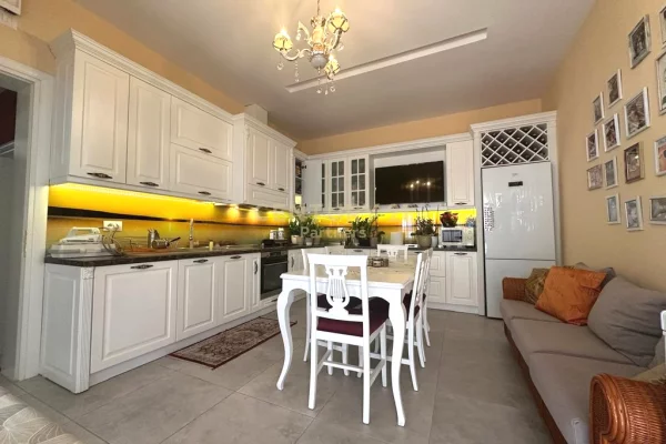 Shtepi ne shitje 1+1 ne Tirane - 168,000 Euro