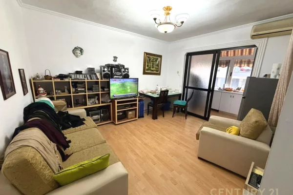 Shtepi ne shitje 1+1 ne Tirane - 115,000 Euro